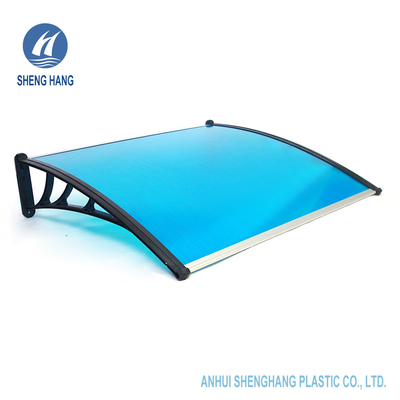 Prenda impermeable plástica del toldo del policarbonato casero con el soporte plástico